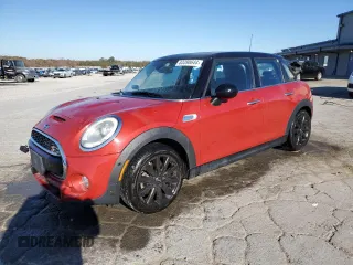 2018 MINI Hardtop 4 Door Cooper S с VIN WMWXU3C58J2F51648, выставлен на аукционе Copart как лот 83398644 с пробегом 73 309 миль миль и Списание • Salvage title. История ставок и продаж доступна на DreamBid. Изображение 1.