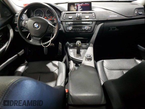 2013 BMW 3 Series 335i xDrive z VIN WBA3B9G57DNR89742, wystawiony jako Copart lot #83190024 z przebiegiem 80 276 mil mil oraz Szkoda całkowita • Salvage title. Historia ofert i sprzedaży dostępna na DreamBid. Obrazek 8.
