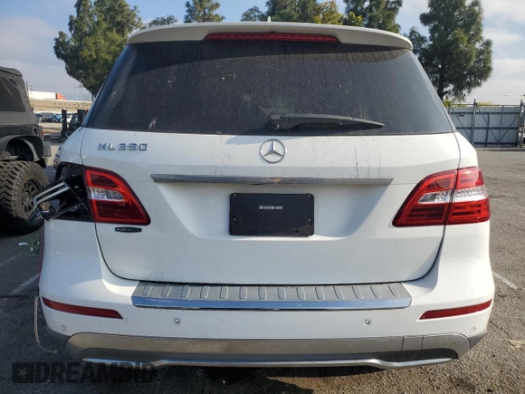 2015 Mercedes-Benz M 350 with VIN 4JGDA5JB9FA608061, listed as a Copart auction lot 55163285 with 177,790 mi miles and Salvage title. Bid and sale history available at DreamBid. Image 6.