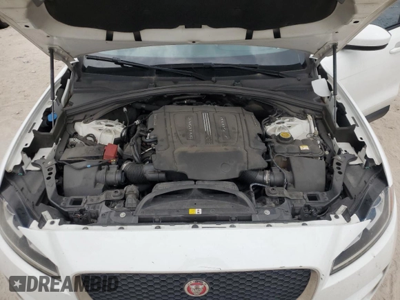 2017 Jaguar F-Pace 35t Premium with VIN SADCJ2BVXHA098074, listed as a Copart auction lot 45955405 with 132,337 mi miles and Salvage Title. Bid and sale history available at DreamBid. Image 14.
