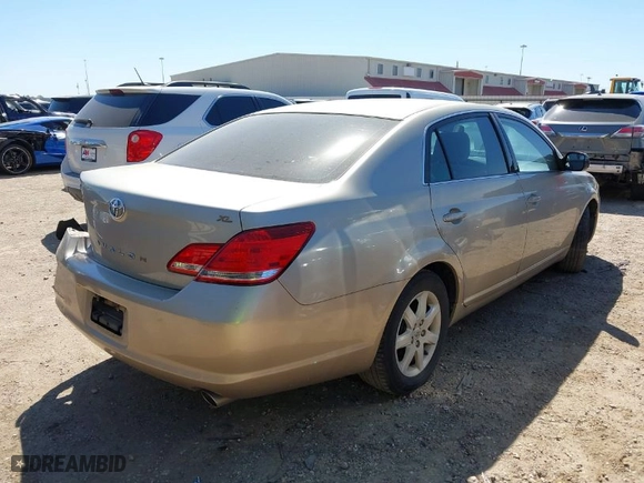 2007 Toyota Avalon XL with VIN 4T1BK36B07U219004, listed as a IAAI auction lot 41809525 with 133,188 mi miles. Bid and sale history available at carsss.com. Image 4.