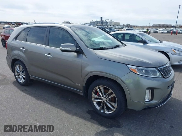 2014 Kia Sorento SX with VIN 5XYKWDA75EG453820, listed as a IAAI auction lot 41883759 with 192,137 mi miles. Bid and sale history available at carsss.com. Image 1.