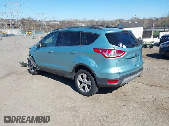 2013 Ford Escape SE with VIN 1FMCU9GX3DUB67956, listed as a IAAI auction lot 41901607 with 102,499 mi miles. Bid and sale history available at carsss.com. Image 3.