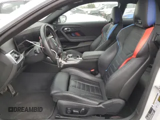 2024 BMW M2 z VIN 3MF13DM08R8E53568, wystawiony jako Copart lot #48982005 z przebiegiem 16 586 mil mil oraz Szkody całkowita. Historia ofert i sprzedaży dostępna na DreamBid. Obrazek 7.
