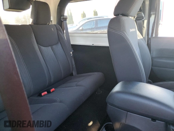 2014 Jeep Wrangler Sahara with VIN 1C4AJWBG9EL102983, listed as a Copart auction lot 84501554 with 120,372 mi miles and Salvage Title. Bid and sale history available at DreamBid. Image 11.