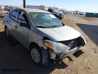 2015 Nissan Versa SV with VIN 3N1CN7AP7FL958280, listed as a IAAI auction lot 41414909 with 93,045 mi miles. Bid and sale history available at carsss.com. Image 1.