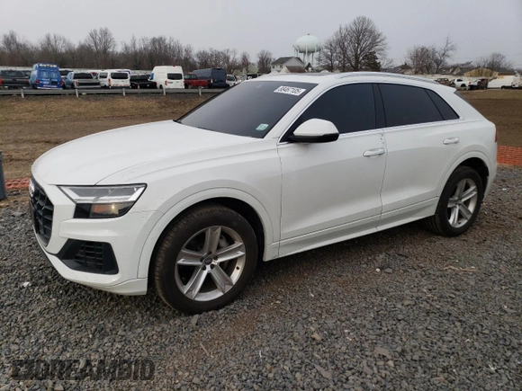 2019 Audi Q8 Premium z VIN WA1AVAF16KD013465, wystawiony jako Copart lot #88467105 z przebiegiem 54 678 mil mil oraz Szkoda całkowita • Salvage title. Historia ofert i sprzedaży dostępna na DreamBid. Obrazek 1.