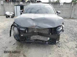 2025 Hyundai Tucson SEL Convenience with VIN 5NMJC3DE2SH448925, listed as a Copart auction lot 45130295 with 5,489 mi miles and Salvage Title. Bid and sale history available at carsss.com. Image 5.