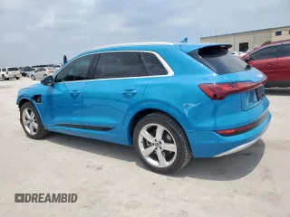2019 Audi e-tron Prestige с VIN WA1VABGE1KB011946, выставлен на аукционе Copart как лот 56902655 с пробегом 43 898 миль миль и Списание • Salvage title. История ставок и продаж доступна на DreamBid. Изображение 2.