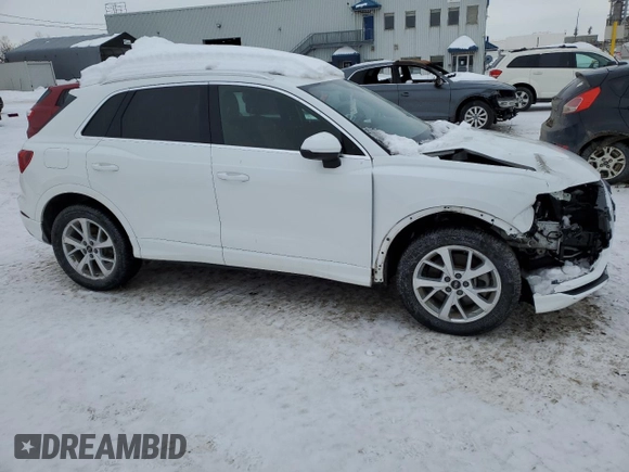 2022 Audi Q3 Premium Plus z VIN WA1BUCF30N1031471, wystawiony jako Copart lot #46441275 z przebiegiem 33 268 mil mil oraz Szkoda całkowita • Salvage title. Historia ofert i sprzedaży dostępna na DreamBid. Obrazek 4.