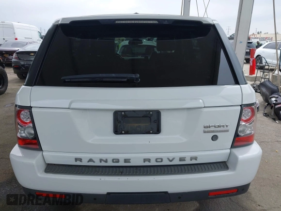 2011 Land Rover Range Rover Sport HSE Lux with VIN SALSK2D43BA702850, listed as a IAAI auction lot 42116624 with 99,733 mi miles and . Bid and sale history available at DreamBid. Image 16.
