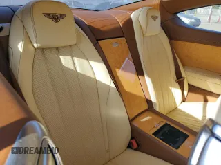 2012 Bentley Continental GT z VIN SCBFR7ZA8CC070923, wystawiony jako Copart lot #53823005 z przebiegiem 56 942 mil mil oraz Szkoda całkowita • Salvage title. Historia ofert i sprzedaży dostępna na DreamBid. Obrazek 10.