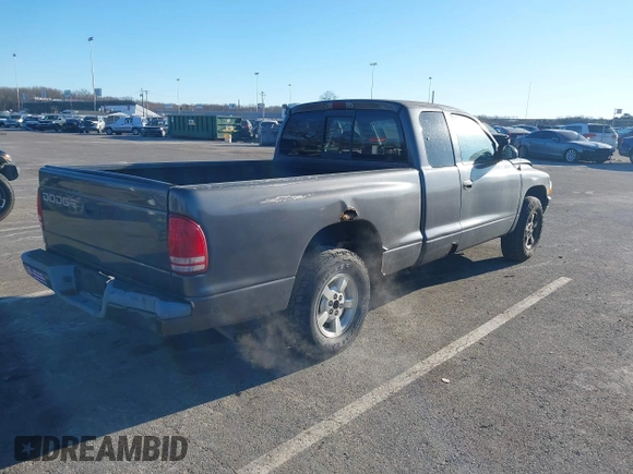 2002 Dodge Dakota Sport with VIN 1B7GL32X52S564722, listed as a IAAI auction lot 41455669 with 211,890 mi miles. Bid and sale history available at carsss.com. Image 4.