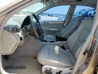 2005 Mercedes-Benz C 230 Kompressor z VIN WDBRF40J65A755885, wystawiony jako Copart lot #62019525 z przebiegiem 112 438 mil mil oraz Szkoda całkowita • Salvage title. Historia ofert i sprzedaży dostępna na DreamBid. Obrazek 7.