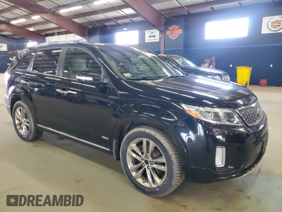 2014 Kia Sorento SX with VIN 5XYKWDA78EG521642, listed as a Copart auction lot 53733865 with 105,619 mi miles and Clean Title. Bid and sale history available at carsss.com. Image 4.