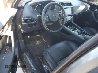 2020 Jaguar F-Pace 25t Premium with VIN SADCJ2FX5LA649032, listed as a Copart auction lot 41444705 with 68,446 mi miles and Clean Title. Bid and sale history available at DreamBid. Image 8.