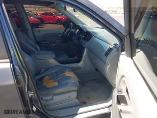 2004 Honda Pilot EX with VIN 2HKYF18514H623272, listed as a IAAI auction lot 42020669 with 186,766 mi miles. Bid and sale history available at carsss.com. Image 5.