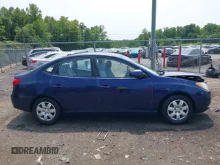 2009 Hyundai Elantra SE z VIN KMHDU46D99U597299, wystawiony jako IAAI lot #42395907 z przebiegiem 141 628 mil mil oraz . Historia ofert i sprzedaży dostępna na DreamBid. Obrazek 14.