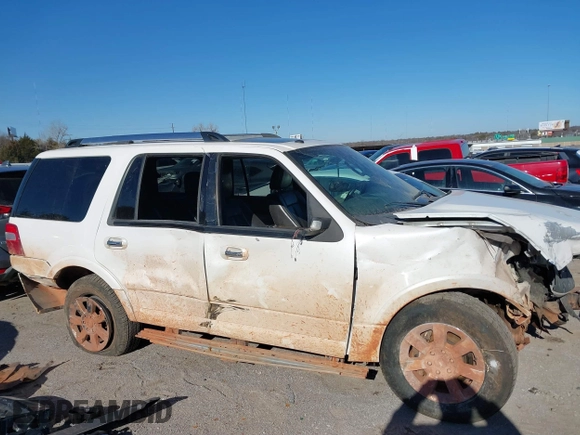 2009 Ford Expedition Limited z VIN 1FMFU19569EA64350, wystawiony jako IAAI lot #41375396 z przebiegiem Nie podano mil oraz . Historia ofert i sprzedaży dostępna na DreamBid. Obrazek 14.