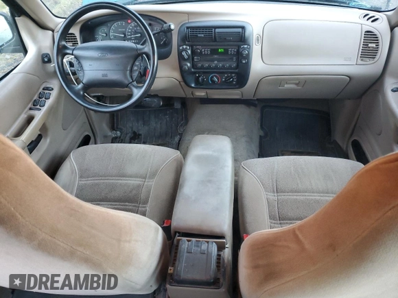 1998 Ford Explorer XL z VIN 1FMZU34X8WZB89467, wystawiony jako Copart lot #49973325 z przebiegiem 168 026 mil mil oraz Czysty tytuł • Clean title. Historia ofert i sprzedaży dostępna na DreamBid. Obrazek 8.