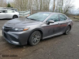 2022 Toyota Camry Hybrid SE with VIN 4T1G31AK3NU576589, listed as a Copart auction lot 50973505 with 119,309 mi miles and Clean Title. Bid and sale history available at carsss.com. Image 1.