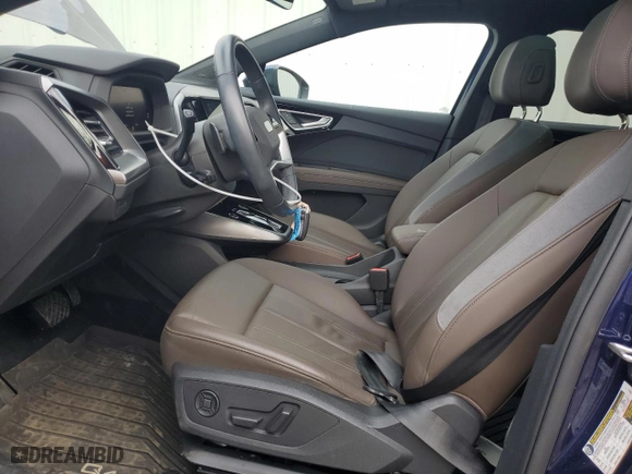 2023 Audi Q4 e-tron Prestige with VIN WA1M2BFZ7PP064562, listed as a Copart auction lot 46991875 with 16,075 mi miles and Salvage Title. Bid and sale history available at carsss.com. Image 7.