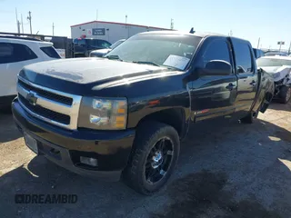 2008 Chevrolet Silverado 1500 LTZ with VIN 2GCEK13Y081241547, listed as a IAAI auction lot 41724991 with 224,143 mi miles. Bid and sale history available at carsss.com. Image 16.