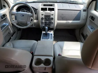 2008 Ford Escape Hybrid z VIN 1FMCU49H38KA03178, wystawiony jako Copart lot #59577115 z przebiegiem 223 992 mil mil oraz Szkoda całkowita • Salvage title. Historia ofert i sprzedaży dostępna na DreamBid. Obrazek 8.