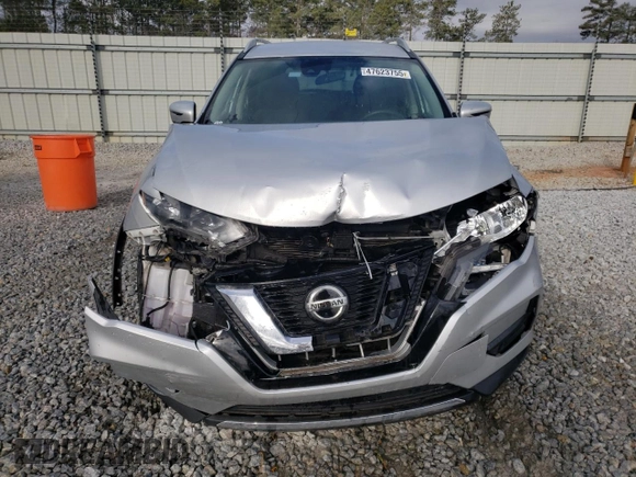 2019 Nissan Rogue SV with VIN 5N1AT2MT5KC770686, listed as a Copart auction lot 47623755 with 110,150 mi miles and Salvage Title. Bid and sale history available at DreamBid. Image 5.
