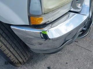2002 Ford Excursion Special Serv с VIN 1FMNU40L12EA14485, выставлен на аукционе IAAI как лот 42101320 с пробегом 170 043 миль миль и . История ставок и продаж доступна на DreamBid. Изображение 12.