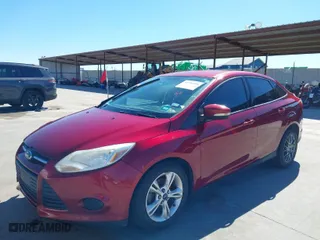 2013 Ford Focus SE with VIN 1FADP3F24DL219786, listed as a IAAI auction lot 41714404 with 120,986 mi miles. Bid and sale history available at carsss.com. Image 2.