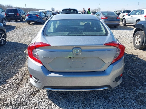 2019 Honda Civic Sedan LX with VIN 2HGFC2F66KH543815, listed as a IAAI auction lot 41883765 with 83,762 mi miles. Bid and sale history available at carsss.com. Image 16.