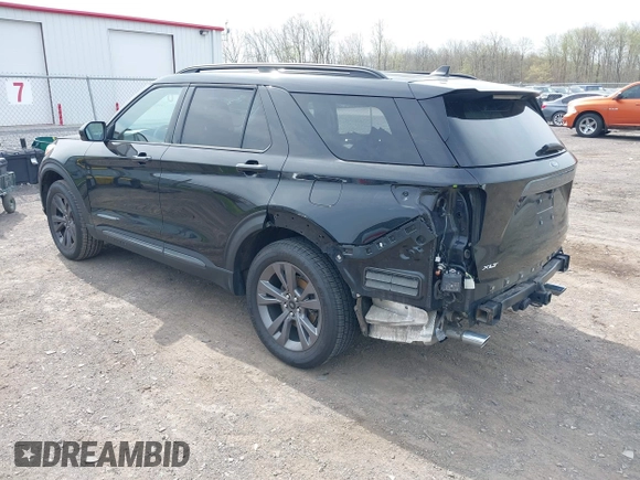 2022 Ford Explorer XLT с VIN 1FMSK8DH4NGC33861, выставлен на аукционе IAAI как лот 42135207 с пробегом 50 106 миль миль и . История ставок и продаж доступна на DreamBid. Изображение 3.