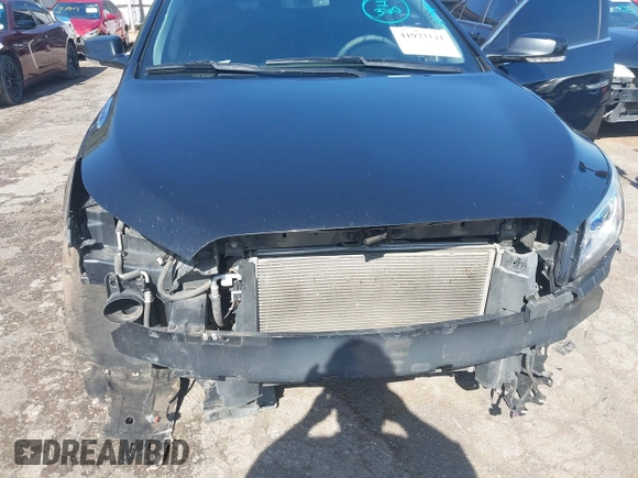 2015 Buick LaCrosse Leather with VIN 1G4GB5G34FF305878, listed as a IAAI auction lot 41972121 with 176,655 mi miles. Bid and sale history available at carsss.com. Image 6.