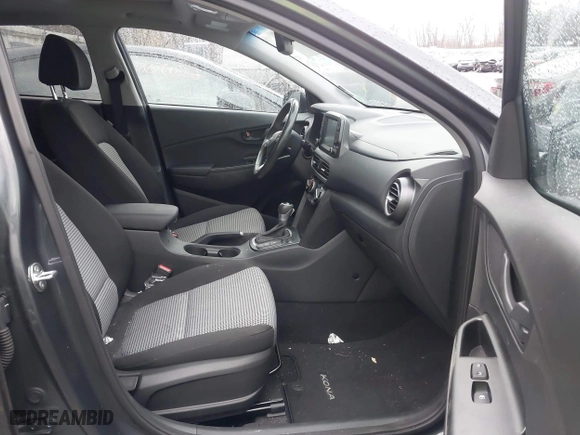 2021 Hyundai Kona SEL Plus with VIN KM8K6CAAXMU686185, listed as a IAAI auction lot 40894040 with 14,071 mi miles. Bid and sale history available at carsss.com. Image 5.