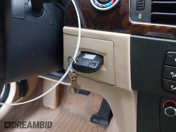 2010 BMW 3 Series 328i with VIN WBAPH5G58ANM70414, listed as a IAAI auction lot 42013374 with 146,647 mi miles and . Bid and sale history available at DreamBid. Image 11.