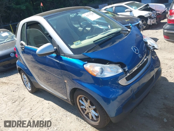 2009 Smart fortwo Pure with VIN WMEEJ31X79K210162, listed as a IAAI auction lot 42715203 with 95,089 mi miles and . Bid and sale history available at DreamBid. Image 1.