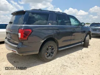 2022 Ford Expedition Timberline with VIN 1FMJU1RT5NEA18012, listed as a Copart auction lot 61226845 with 105,464 mi miles and Salvage title. Bid and sale history available at DreamBid. Image 3.