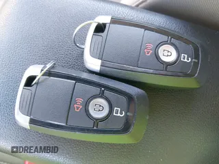2021 Ford EcoSport SE z VIN MAJ6S3GL6MC406378, wystawiony jako IAAI lot #42270108 z przebiegiem 66 637 mil mil oraz . Historia ofert i sprzedaży dostępna na DreamBid. Obrazek 11.