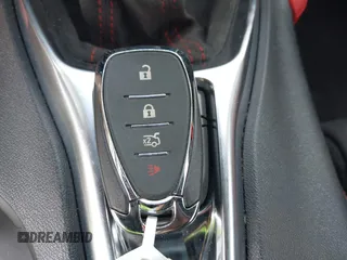 2022 Chevrolet Camaro ZL1 z VIN 1G1FJ1R62N0118359, wystawiony jako IAAI lot #42146460 z przebiegiem 25 274 mil mil oraz . Historia ofert i sprzedaży dostępna na DreamBid. Obrazek 11.