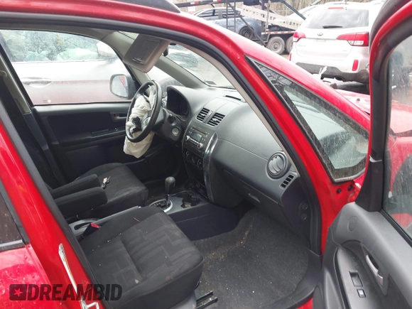 2011 Suzuki SX4 Crossover with VIN JS2YB5A39B6301570, listed as a IAAI auction lot 41666875 with 103,724 mi miles. Bid and sale history available at carsss.com. Image 5.