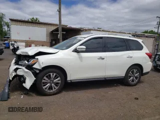 2019 Nissan Pathfinder SV with VIN 5N1DR2MM7KC636363, listed as a Copart auction lot 57240915 with 74,555 mi miles and Salvage title. Bid and sale history available at DreamBid. Image 1.