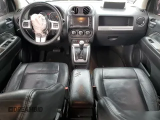 2016 Jeep Compass High Altitude z VIN 1C4NJCEA9GD716095, wystawiony jako Copart lot #56435745 z przebiegiem 145 361 mil mil oraz Szkoda całkowita • Salvage title. Historia ofert i sprzedaży dostępna na DreamBid. Obrazek 8.