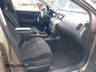 2012 Nissan Murano SL z VIN JN8AZ1MWXCW238779, wystawiony jako IAAI lot #42232208 z przebiegiem 186 091 mil mil oraz . Historia ofert i sprzedaży dostępna na DreamBid. Obrazek 5.