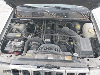 1997 Jeep Grand Cherokee Laredo with VIN 1J4GZ58S4VC745129, listed as a IAAI auction lot 41641005 with 1 mi miles. Bid and sale history available at carsss.com. Image 10.