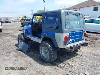 1992 Jeep Wrangler z VIN 2J4FY29S1NJ528929, wystawiony jako IAAI lot #42173108 z przebiegiem Nie podano mil oraz . Historia ofert i sprzedaży dostępna na DreamBid. Obrazek 3.