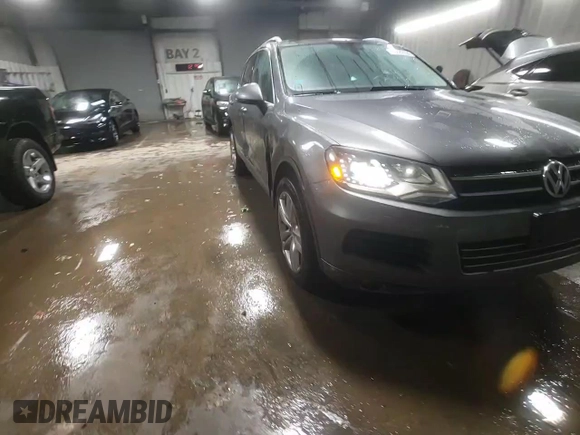 2013 Volkswagen Touareg Lux with VIN WVGEF9BP6DD002607, listed as a Copart auction lot 83420704 with 143,571 mi miles and Salvage Title. Bid and sale history available at DreamBid. Image 13.