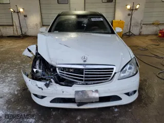 2009 Mercedes-Benz S-Class 5.5L V8 with VIN WDDNG71X99A247374, listed as a Copart auction lot 45904905 with 149,237 mi miles and Salvage Title. Bid and sale history available at carsss.com. Image 5.
