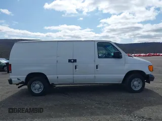 2006 Ford Econoline Cargo with VIN 1FTRE14W16DA52672, listed as a IAAI auction lot 41849776 with 200,276 mi miles. Bid and sale history available at carsss.com. Image 13.