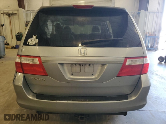 2007 Honda Odyssey EX с VIN 5FNRL38457B132819, выставлен на аукционе Copart как лот 57711625 с пробегом 265 463 миль миль и Списание • Salvage title. История ставок и продаж доступна на DreamBid. Изображение 6.